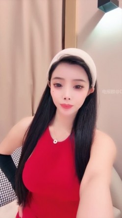 ️气质御姐【白熙】超骚魔鬼御姐自慰疯狂喷水 截图13