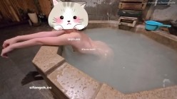 极品小夫妻【温妮的爸妈】，下班后带她去泡温泉，白虎馒头穴，好好享用一番，真的超爱！ 截图1