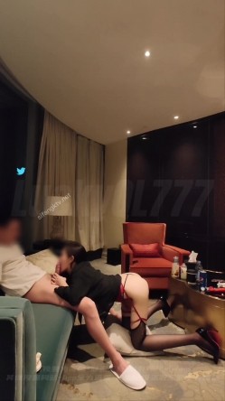 推特 LuckyQL777 极品淫妻《性感御姐》svip专属字幕完整版 截图10