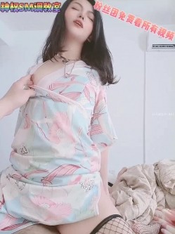 【调教母狗】身材纤细骚母狗【琳儿】淫荡调教第三弹79V 截图9
