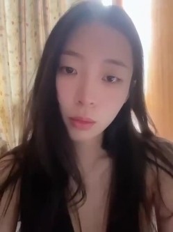 高端泄密流出视图 ️高冷白领姐姐王琪自拍酒店变身母狗被领导草 截图1