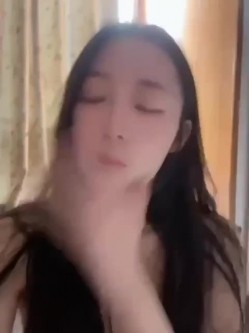 高端泄密流出视图 ️高冷白领姐姐王琪自拍酒店变身母狗被领导草 截图8
