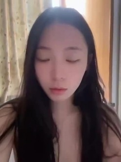 高端泄密流出视图 ️高冷白领姐姐王琪自拍酒店变身母狗被领导草 截图10