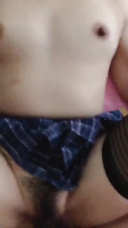 长沙夫妻，记录和骚货妻子的日常，镜子前啪啪，户外车震，雨天路边啪啪！ 截图13
