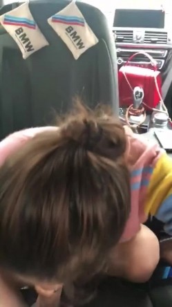 长沙夫妻，记录和骚货妻子的日常，镜子前啪啪，户外车震，雨天路边啪啪！ 截图16