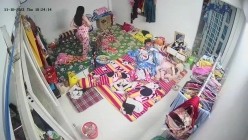 10月最新流出【破解摄像头】 ️监控下的女生宿舍日常洗澡换衣服 截图16