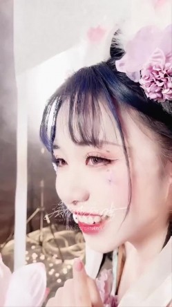 稀有露脸 高端ACG业界女神爆机少女 喵小吉 8月番微醺时刻绮怀零世界的异生活怪物猎人精品私拍 截图7
