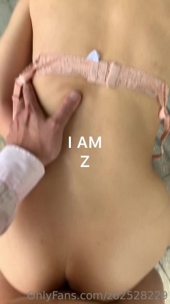 OF台湾绿帽媚黑人妻「Z」淫乱生活纪实 野外户外露出啪啪 带着姐妹一起操黑爹 多人淫乱派对 截图2