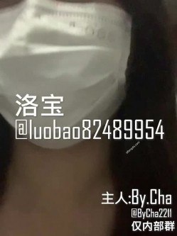 气质眼镜美少妇与老铁居家现场直播双人啪啪大秀 跪舔鸡巴骑乘69后入干得直叫求饶 国语对白 截图3
