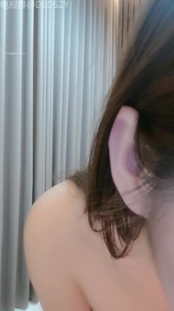 ️曾经裸舞小妹妹回归【芊涵】全裸热舞+掰穴特写 截图3