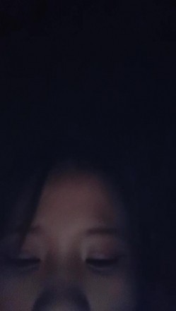 户外裸奔女神 ，白酒灌逼、现场喝尿，吃精液，室内户外两炮，爽歪歪，’你没有戴套，不要内射呀，我怕‘！ 截图14