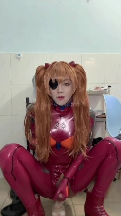 圣诞狂欢 鸡鸡子 国产极品人气TS，又清纯又狂野，攻守兼备反差感拉满，线下约会据说已经排到明年 截图15