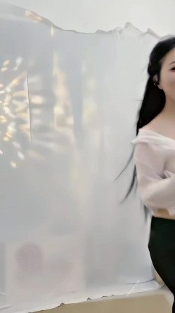 青春无敌，抖音风艺校美少女【杨晓花】定制福利，露脸露点，各种热门BGM裸舞 截图7