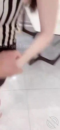 最新购买海角大神《最爱骚嫂子》 ️瑜伽网红嫂子新作这次终于逮到机会，把嫂子强奸了 截图5