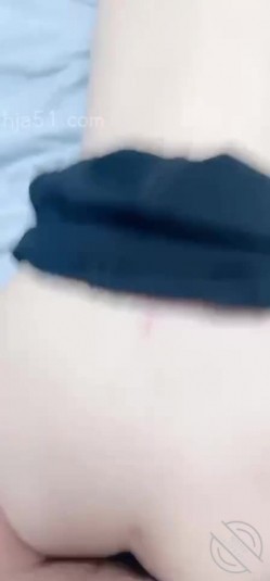 最新购买海角大神《最爱骚嫂子》 ️瑜伽网红嫂子新作这次终于逮到机会，把嫂子强奸了 截图14