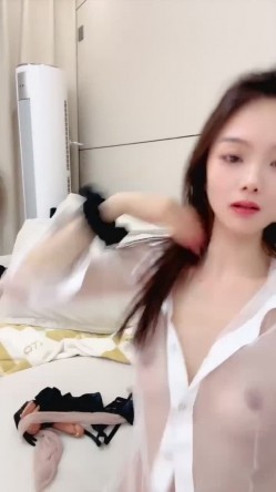 兄弟们！真过瘾啊【甜甜柚】高难度一字马自慰！包射 截图11