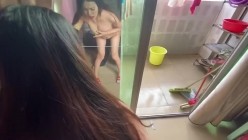 大三艺术生兼职模特 杨豆豆 私房照爱爱视频泄密，帮男友打飞机，镜前后入狂艹 截图16