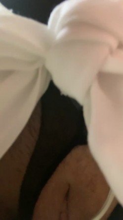 顶级模特小骚货！气质甜美又很骚！被炮友疯狂玩穴，极品无毛肥逼，玩的流白浆，叫起来嗲嗲好骚 截图1