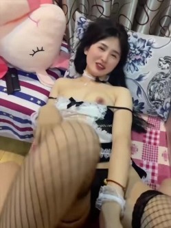 高价良家云盘流出，极品反差女友，爱旅游爱分享，日常生活照及性爱视频 截图7