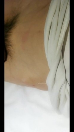 超人气美女『阴唇美感』勾搭上门服务护理小哥啪啪 享受精油养生 激情啪啪 无套做爱 主动套弄 抽插快感 极品蜜桃臀 截图12