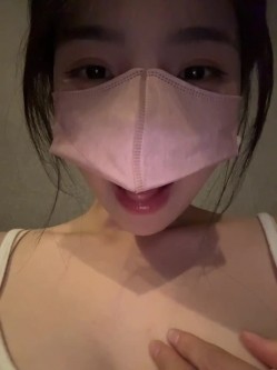 【gougou13】高颜值装修公司前台厕所露出自慰_弹力插B翻白眼比耶_工位揉奶桌子底下跳蛋自慰非常淫荡 截图5