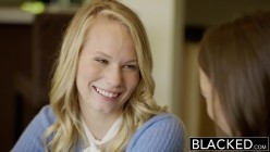 [中文字幕]Blacked.14.11.10.Riley.Reid.And.Dakota.James-C 截图3