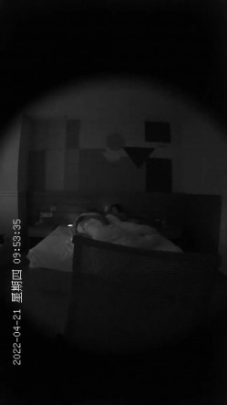 【最新流出解密 ️安防摄像头】猥琐姐夫偷情漂亮小姨子连操两次 叫声淫叫“姐夫 再来一次啊”超清3K原版 截图6