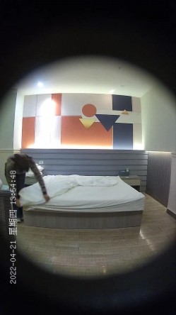 【最新流出解密 ️安防摄像头】猥琐姐夫偷情漂亮小姨子连操两次 叫声淫叫“姐夫 再来一次啊”超清3K原版 截图14