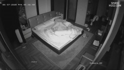 家庭摄像头史诗级破解偷拍！无敌爆乳超美少妇和老公4个月日常做爱全都录下来 截图3