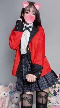 推特极品福利姬，可甜可盐女神【小仙云】最新番裸舞+定制长视频 截图4