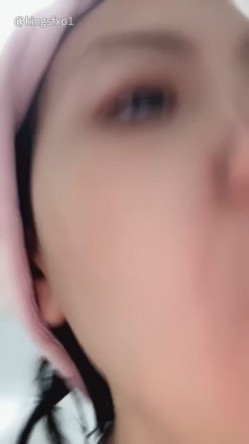 【喷泉小姨子】新人极品眼镜御姐 颜值在线骚气十足 骚语诱惑 道具自慰 高潮喷水 截图3