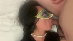 熟女收割机 勾搭人妻幽会，不知道她老公知道被我调教的这么骚吗？疯狂的想要吞我的精子，一根鸡巴难以满足 截图4