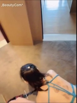【极品女奴 ️重磅核弹】性爱调教女奴天花板『BM大官人』最强私拍 ️落地窗前全裸捆绑后入 对白很搞笑 高清1080P原版 截图8