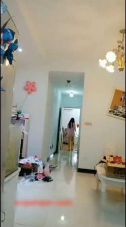 网红演绎早上起床叫外卖，穿的太性感遭起色心的外卖哥强干颜射听她唿喊很是让人兴奋 截图5