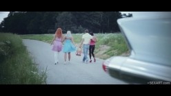 SexArt.18.01.24.Ariel.Piper.Fawn.And.Miela.Road.Trip.Episode.1.XXX.1080p.MP4-KTR[N1C] 截图1