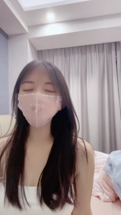 店长推荐，9月的新星，绝美00后，【高端清纯】，哇塞，好漂亮，女神下海，蜜桃臀大奶子，扭起来让人不由自主地硬了 截图15