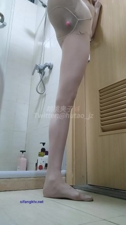 【极品反差 顶级身材】芭蕾舞姬『胡桃夹子』堕落女神最新裸舞啪啪 各种高难度姿势花式啪啪 内射高潮灰丝一字马 截图7