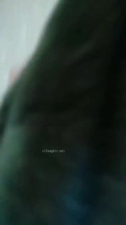 百度云泄密流出 ️样子文静的反差婊少妇吴音日常照和网友酒店开房淫乱3P视频 截图4