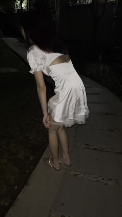 顶级女模露脸泄密！万人求购百万粉女神【幻儿】完整私拍视图，有颜值有身材金主的最爱，啪啪内射 截图1
