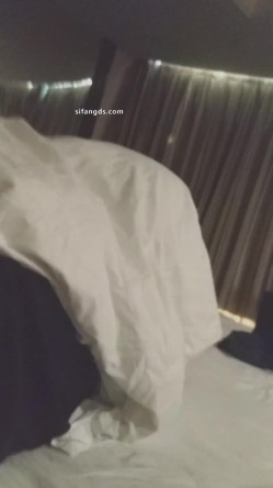 真实绿帽博主，【王军】让老婆陪各个不同单男啪啪，各种特写插穴，太淫乱了 截图2