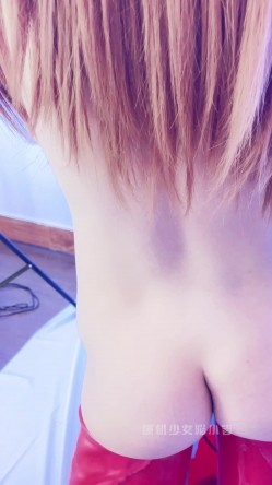 【超美高端 ️罕见露脸露点】极品Cos爆机少女『喵小吉』三月新作《人类补奸计划》性感明日香的使徒榨汁 超清4K原版 截图9