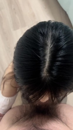 泡良大神【阿曼达】。付费VIP，几位绝品女神泄密福利，露脸，良家妹子，有生活照对比很棒 截图12