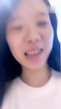 颜值不错黄发妹子和炮友双人啪啪 逼逼塞跳蛋揉搓69互舔拉着手后入猛操 截图13