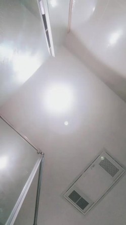 性感红唇腰细美乳妹子抠逼道具自慰，近距离特写掰穴看洞洞，手指拍打扣弄道具小JJ抽插，高潮出水呻吟娇喘 截图11