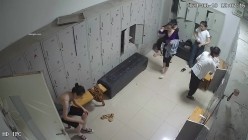 舞蹈班《监控破解》偷拍多位美女学员后台换衣服 截图5