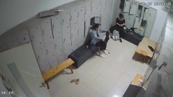 舞蹈班《监控破解》偷拍多位美女学员后台换衣服 截图9