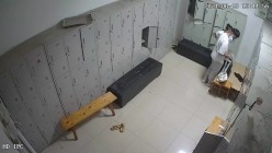 舞蹈班《监控破解》偷拍多位美女学员后台换衣服 截图15