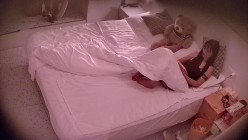 大学城民宿 妓女小姐日常接客 这次终于用上精油了 在小姐姐的服侍下 两位大哥光速缴械 截图1