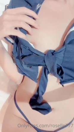 台湾Tictok模特身材网红「Roselle」OF大尺度私拍 外表单纯甜妹私下玩很大 截图8