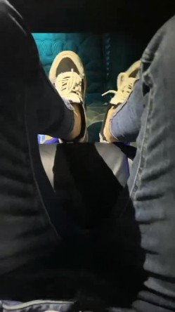 千里送逼，坐上高铁去约炮，【妖娆小宝贝】，美腿御姐，高铁厕所自慰，奥迪车震 截图16